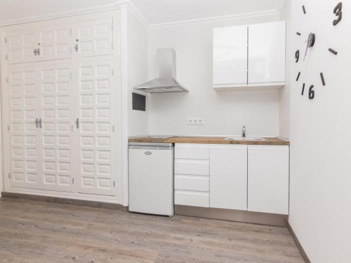 Moderno Apartamento Hasta 4 Personas Wifi Gratis Căn hộ Denia