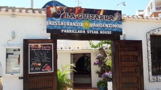 Moderno Apartamento Hasta 4 Personas Wifi Gratis Căn hộ Denia
